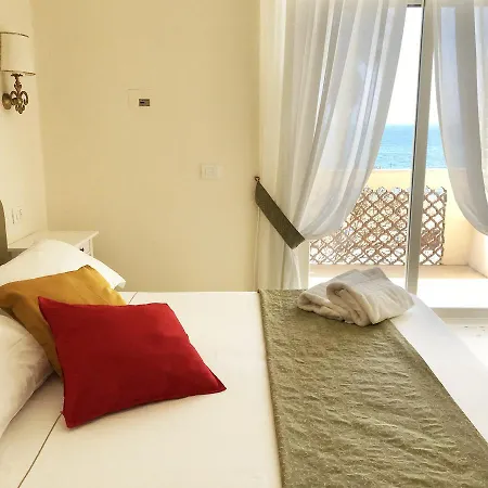 Del Sole 3* Terracina