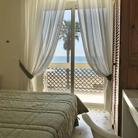 Del Sole 3* Terracina